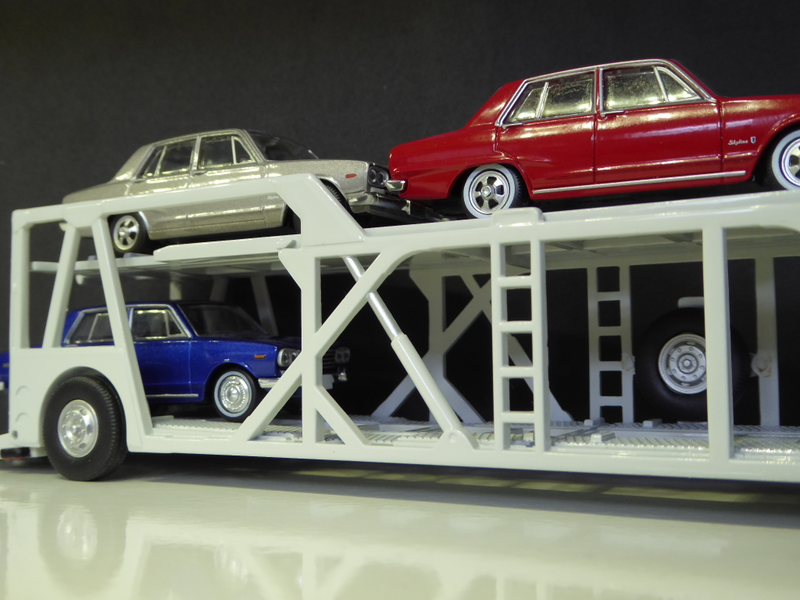 Illustration for article titled Hot Sixty 4th: Land of the Tomica Transporter